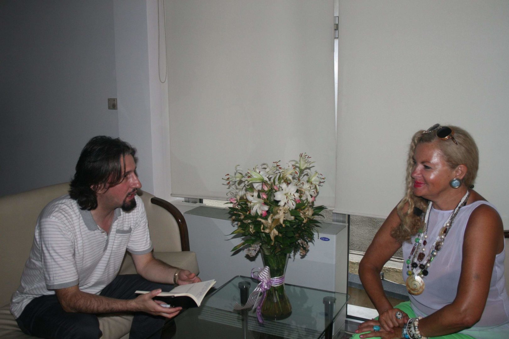 Ressam Nihal Güres ile Sanattan Sevgiye