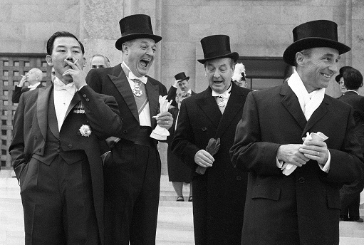 İstanbul Modern Fotoğraf Sergisi & "İnsan İnsanı Çekermiş"
