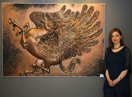 TEBRİZLİ SANATÇIDAN HEYKEL VE RÖLYEF SERGİSİ 1