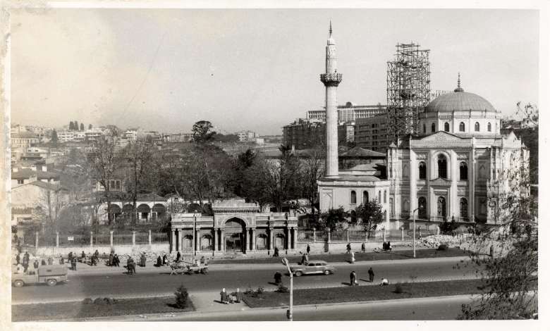Pertevniyal-camii