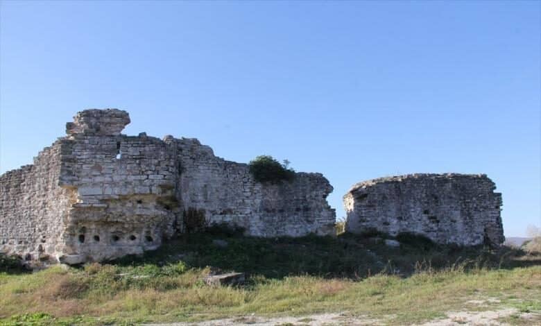 Bizans Döneminin İzlerini Taşıyan Harmantepe Kalesi Restore Edilecek