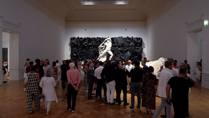 Ahmet Güneştekin, 'Yoktunuz' İle Roma'da