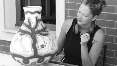 Elif Uras, 'Ellerinde Toprak' İle Galerist'te