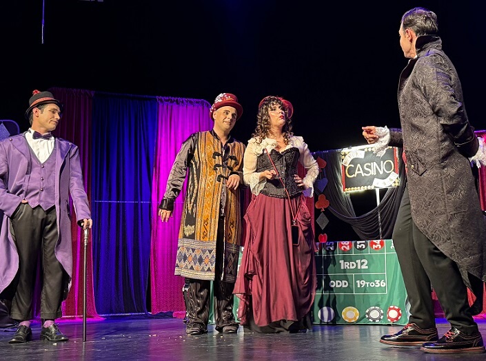 Kumarbaz Oyununun İlk Gösterimi Yapıldı 3 Kumarbaz Oyununun İlk Gösterimi Yapıldı