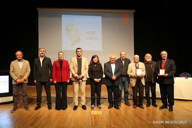 Aydınlığa Açılan Bir Pencere: 2025 Vedat Günyol Paneli