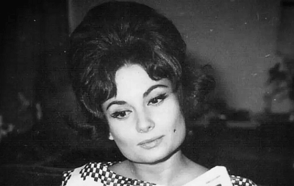 Türk Sinemasının 'Zarafet Kraliçesi': Belgin Doruk