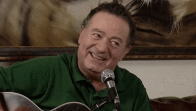 Yolu Sevgiden Geçenlerin Melodisi: Kayahan