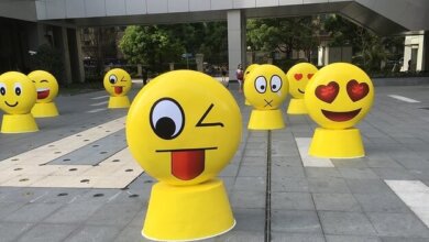 Plaza Dili Ve Emoji Kültürü Türkçeyi Aşındırıyor
