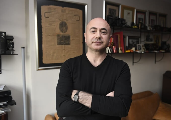 Gürkan Us:
'Atatürk Ve Türk Edebiyatı Koleksiyonum Özel Bir Hafıza Niteliği Taşıyor'