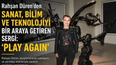 Sanatçı Dr. Rahşan Düren yeni projesi “Play Again”, 20 Mayıs’ta Tarhan Han’da gerçekleşen açılışla sanatseverlerle buluştu.