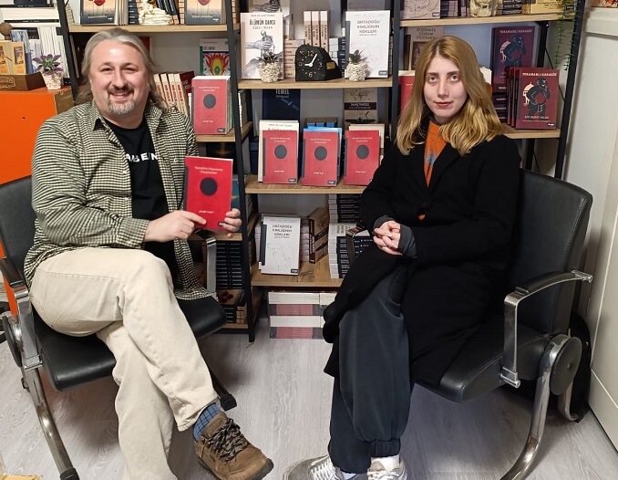 Zeynep Yıldız: 'Kavram Koleksiyonerliği Yapıyorum'