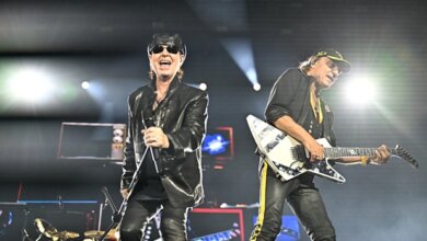 SCORPIONS 33 YIL SONRA İSTANBUL'DA AYNI STADYUMDA TARİHİ YENİDEN YAZDI