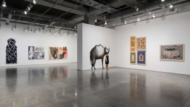 İstanbul Modern’in yeni koleksiyon sergisi “Aynı Mavinin Altında” açıldı