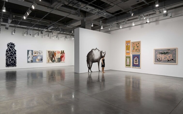 İstanbul Modern’in yeni koleksiyon sergisi “Aynı Mavinin Altında” açıldı