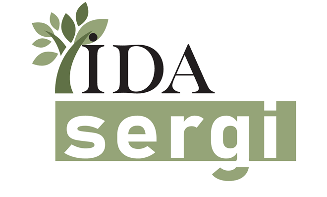 Bir Zeytin Ağacının Gölgesinden Işığa
