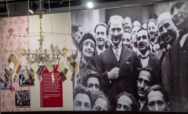 Tarihe ve Sanata Yolculuk: “Bir Neslin Yükselişi” Sergisi Ziyaretçilerini Bekliyor